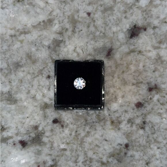 Moissanite Diamond Stone 1 Carat VVS1 Grade D - Picture 3 of 4
